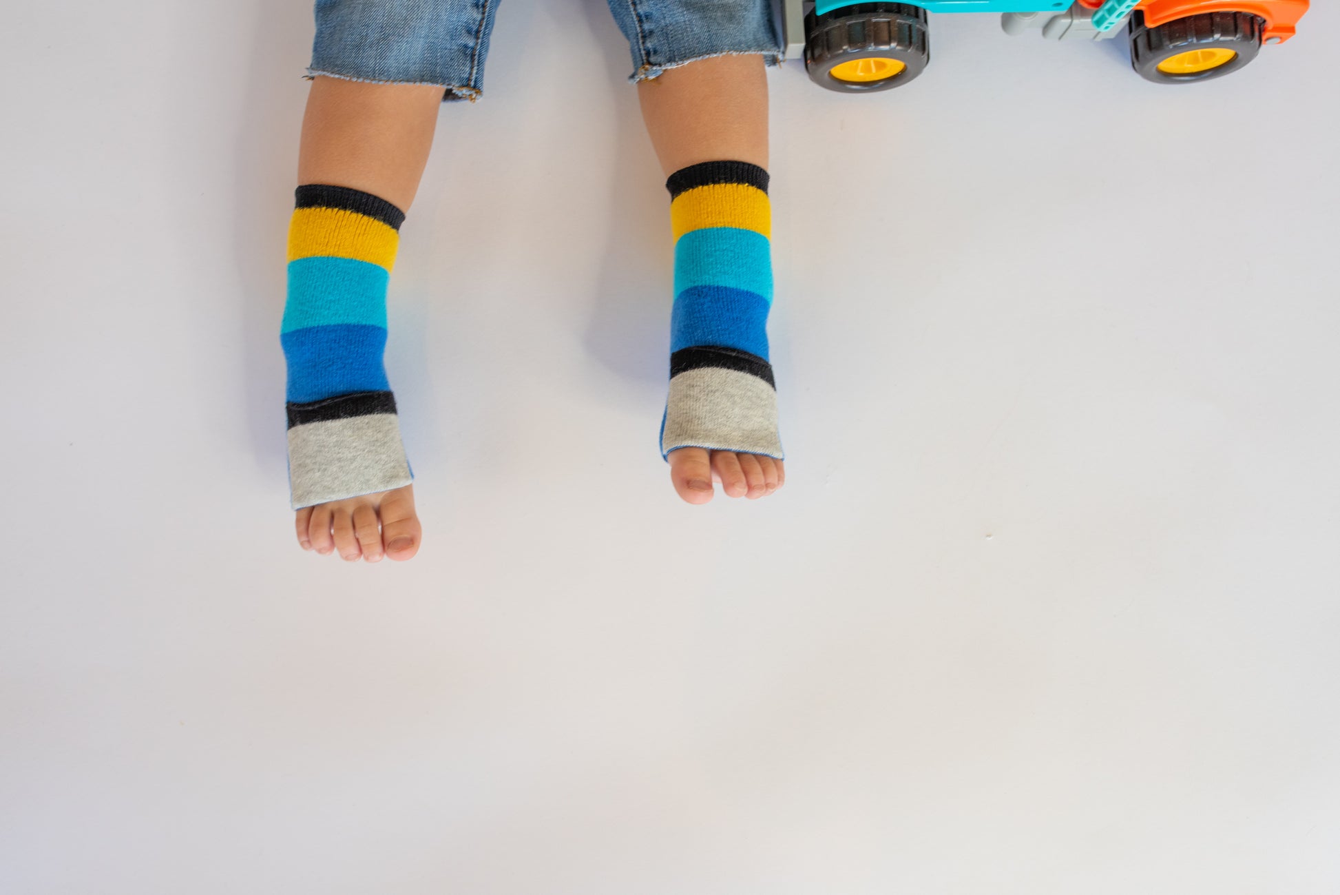 Peekaboo toddler socks - Blue