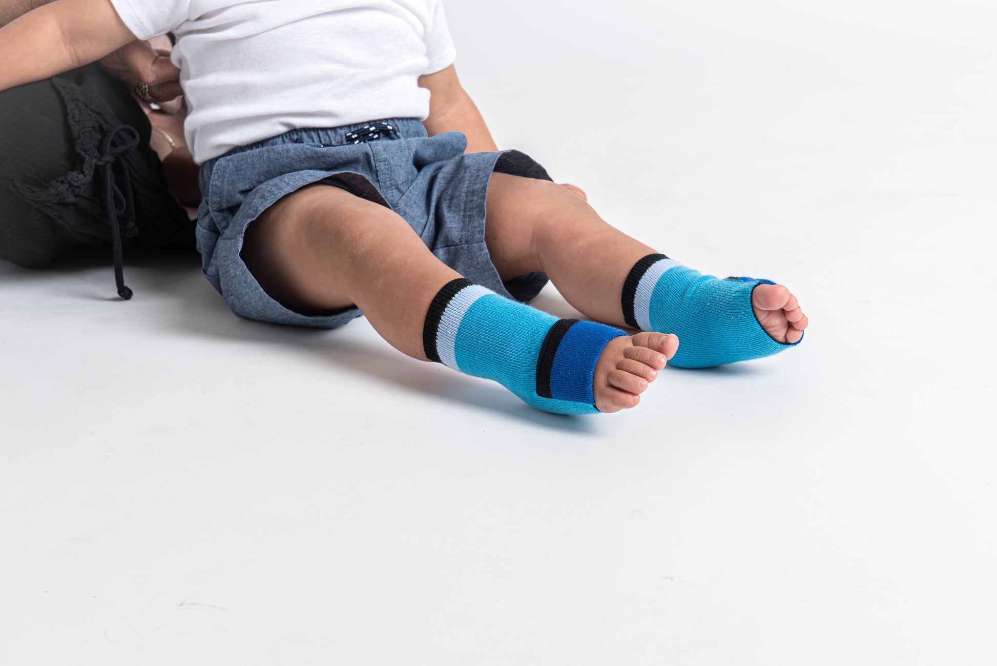 Baby gripper seamless socks - Blue, cotton rich. The only socks  that allow to cover or uncover toes